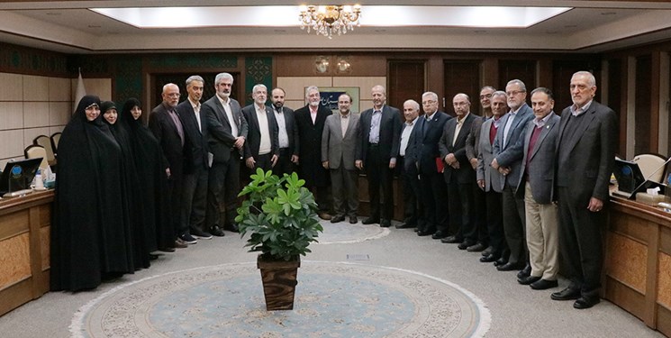 اهمیت نقش آفرینی فرهنگستان علوم در ارتقای اخلاق حرفه‌ای